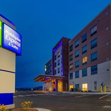 Holiday Inn Express & Suites - Harrisonburg University Area , An Ihg Hotel Exterior photo